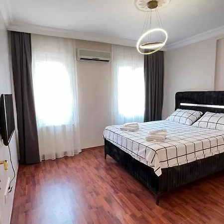 Cihangir Ekinci Plaza *