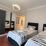 Cihangir Ekinci Plaza Apartment
