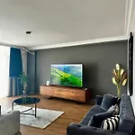 Cihangir Ekinci Plaza Apartment Istanbul