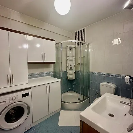 Cihangir Ekinci Plaza *